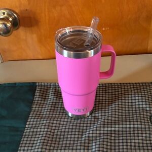 Yeti Hot Pink Insulated Tumbler with Handle and Clear Lid